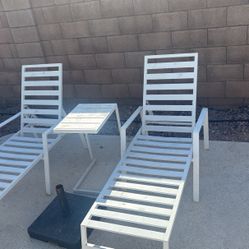 2 Lounge Chair