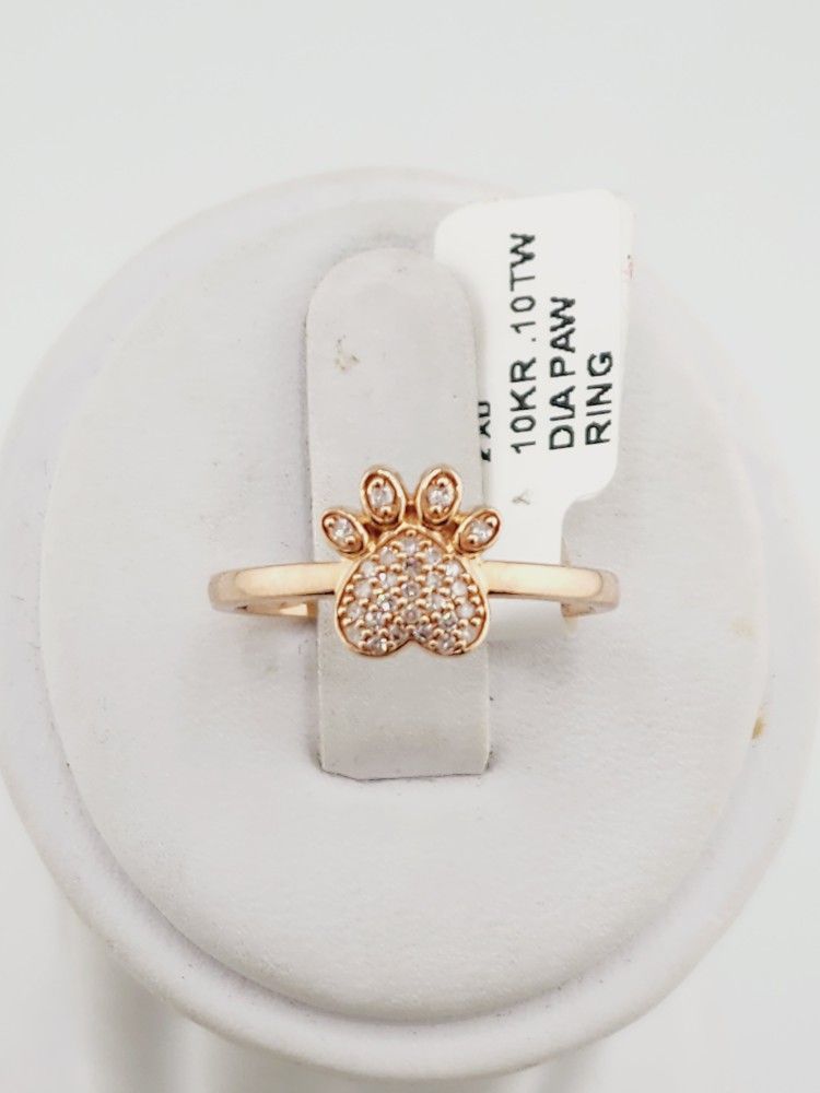 10k Rose gold diamond paw 🐾 ring