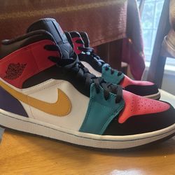 Nike Jordan 1 Mid Men’s 11.5