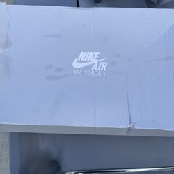 Nike Air Force 1s Brand New Size 9 In Men