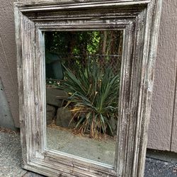 Like New Mirror 29w X  39h $100