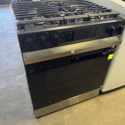 Samsung - Slide In Gas Range - 5 Burner 