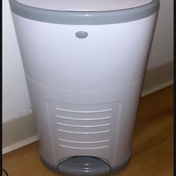 Dekor Diaper Pail