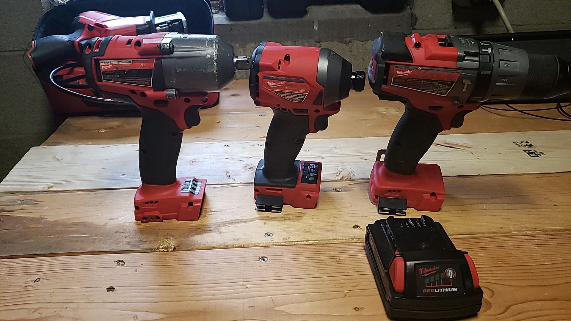 Set milwaukee m18 fuel