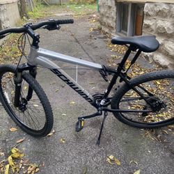 Schwinn Mountain Bike Brand New 