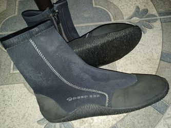 Deep See Dive Boots Size 12