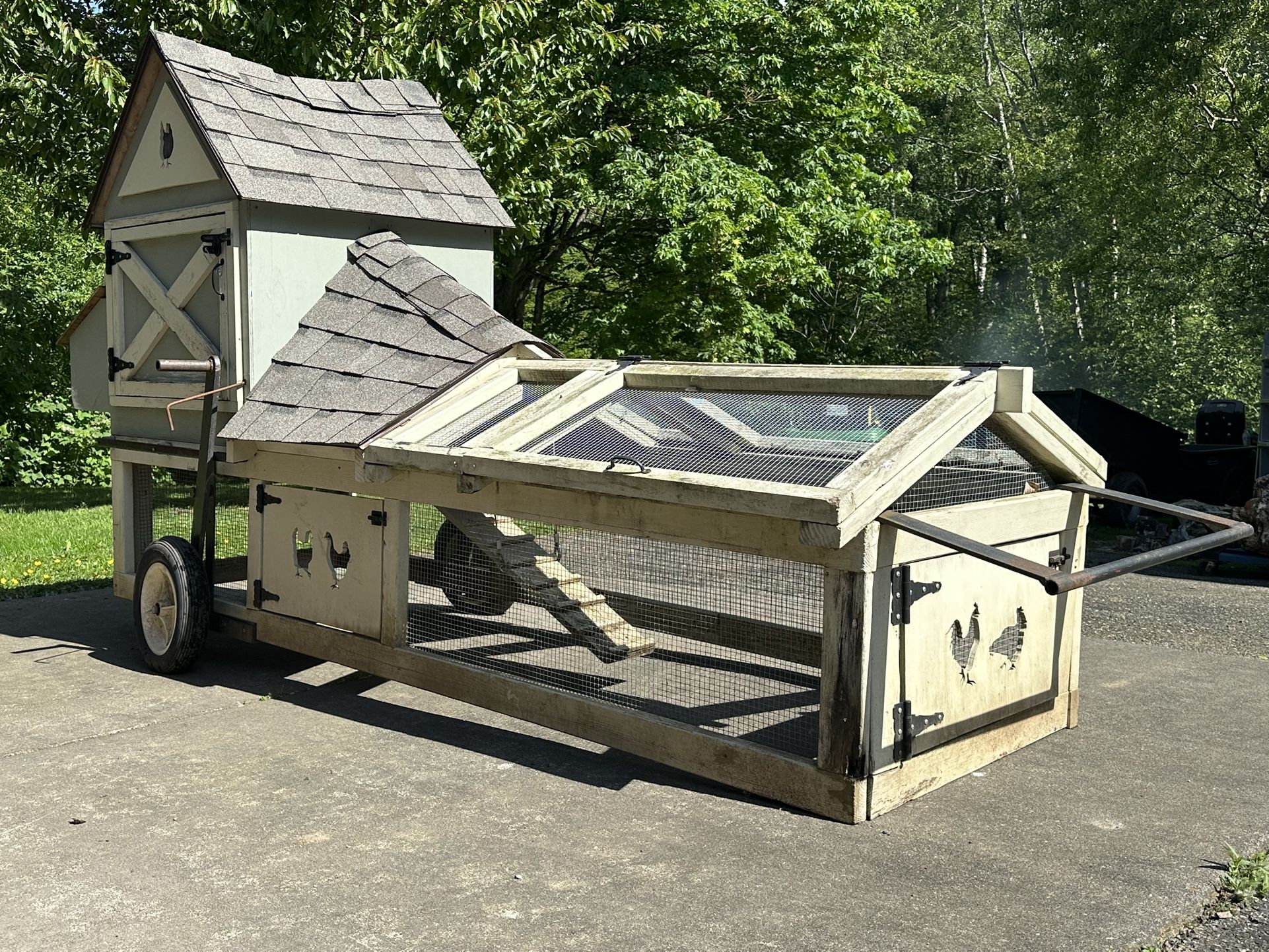 Chicken Tractor $200 Obo