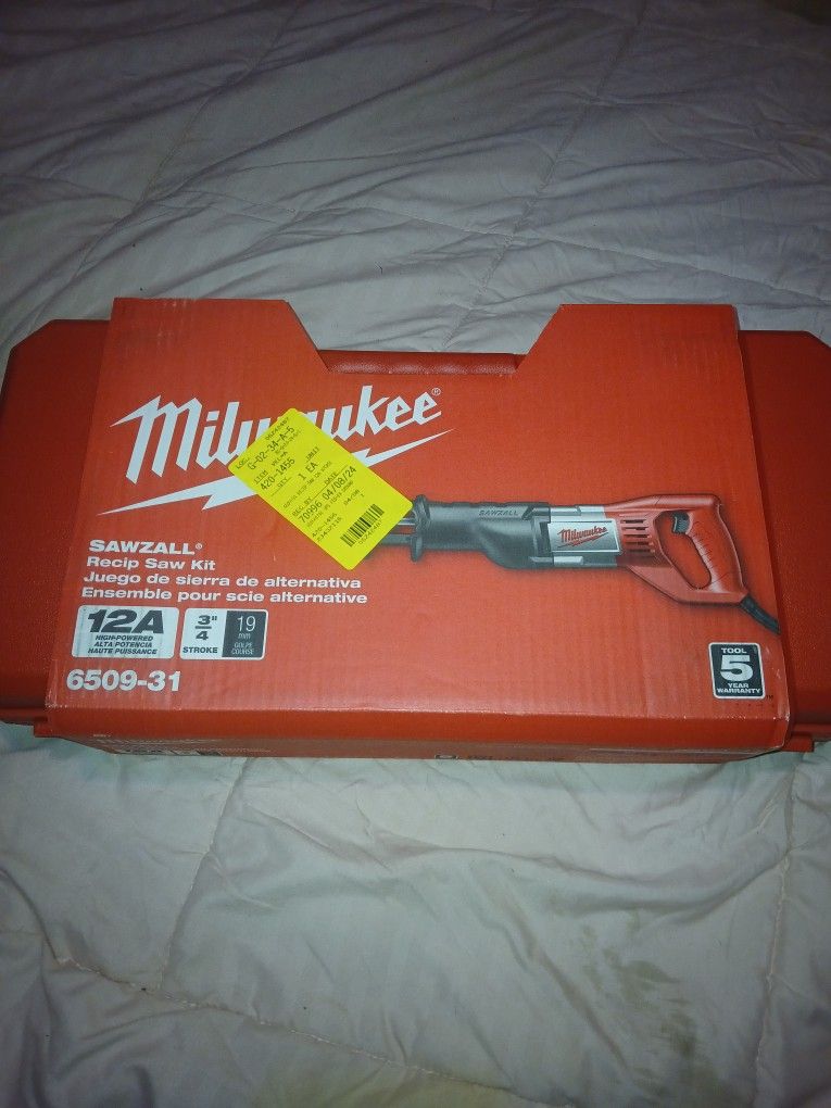 Brand New Milwaukee Sawsall