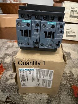 Siemens  reversing contactor assembly