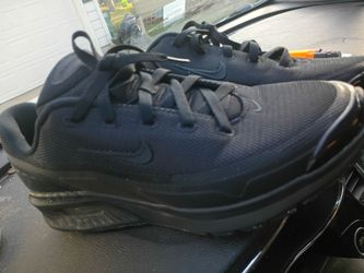 Men's Air Max Bia Sneaker Size 8.5