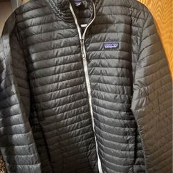Patagonia gray puffer