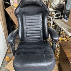 FantasyLab Big & Tall Gaming/Office Chair – Adjustable & Comfortable