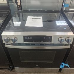 30 in. 5 Burner Element Slide-In Electric Range in Stainless Steel with Crisp Mode