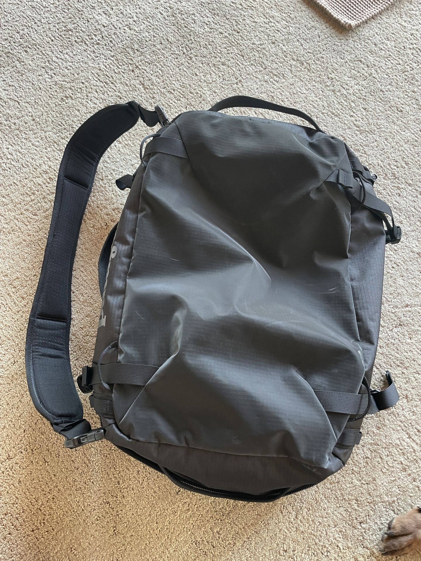 Patagonia Black Hole MLC 45L Duffel Briefcase Bag