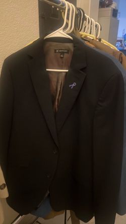 International Concepts Suit