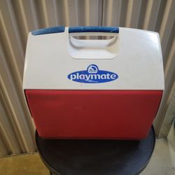 Igloo Playmate Cooler 