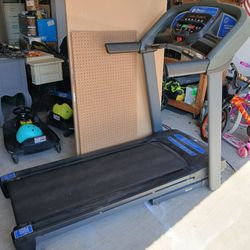 Horizon Treadmill T101 2.5HP Ultra Quiet