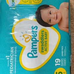 pampers Swaddles Active Baby Size 5 - 19 Diapers 