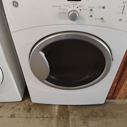 GE Electric Dryer Large Capacity Fully Functional 