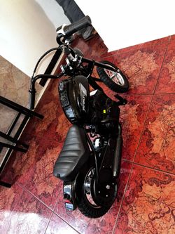 Motocicleta electrica para niños