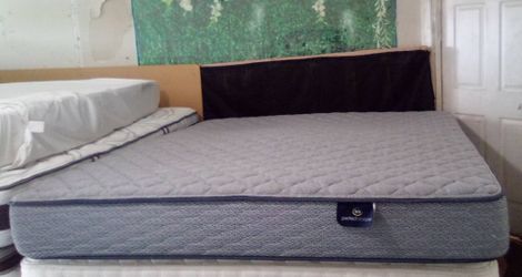 King Size Mattress (Colchón King Size)