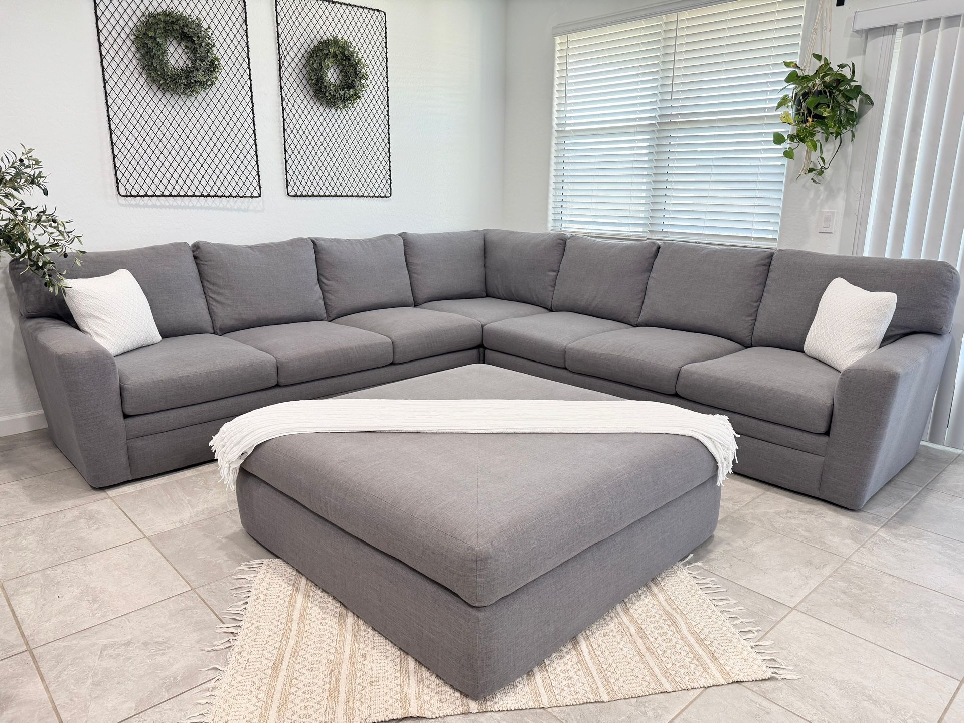 Living Spaces Grey Sectional Couch W/ Matching Ottoman