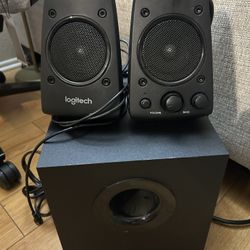 Logitech - Z623 2.1 Speaker System