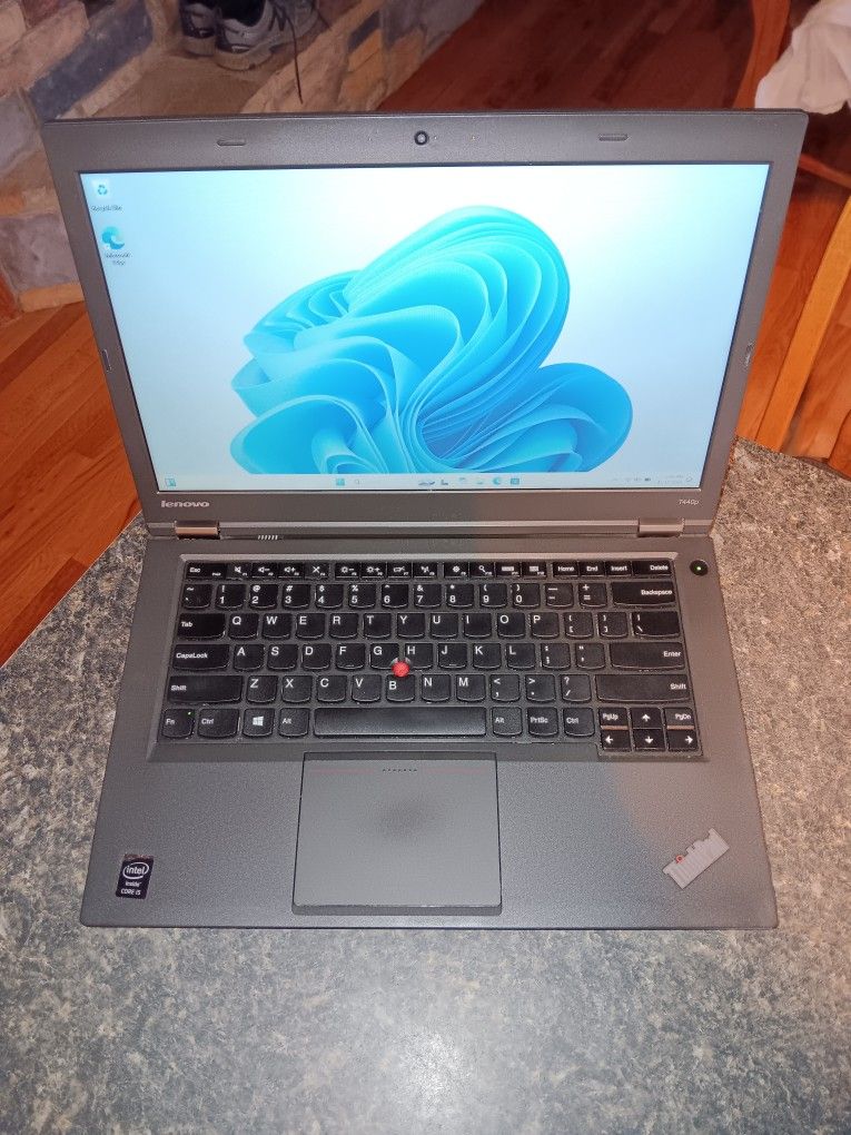 Lenovo ThinkPad T440p Laptop