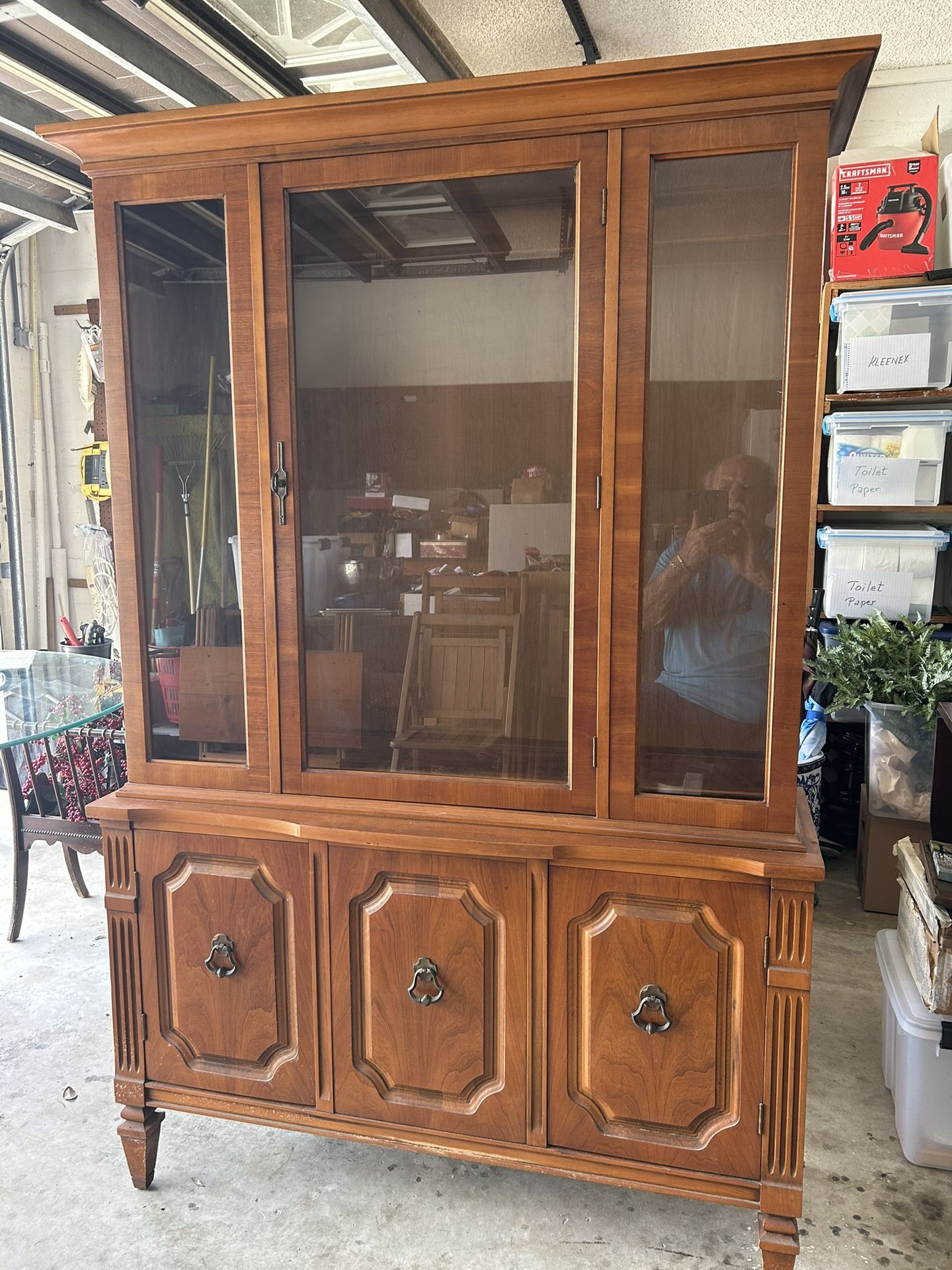 China Cabinet, Italian Provincial
