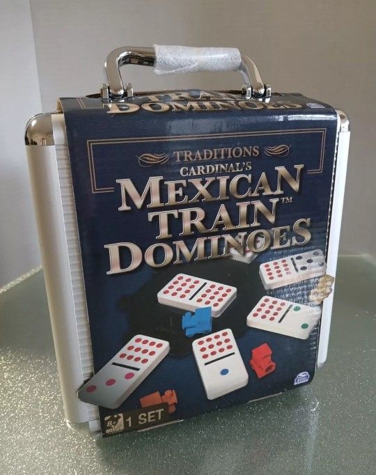 Cardinal's Mexican Train Dominoes Family Board Game w Aluminum Carry Case. NEW