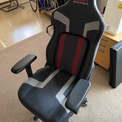 Eureka Ergonomic Python II gaming chair