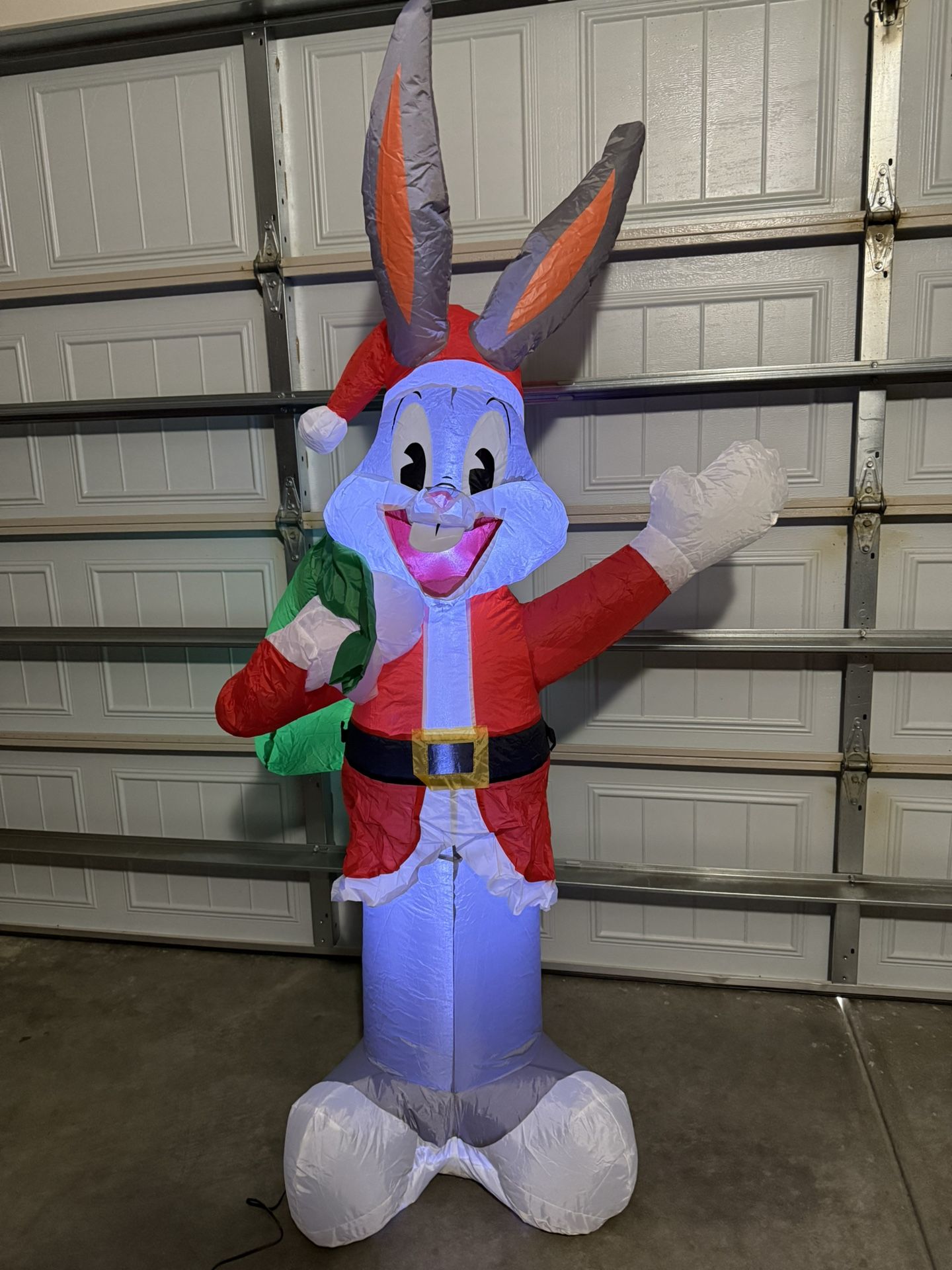 Christmas Inflatable Looney Tunes Bugs Bunny 6ft (New)