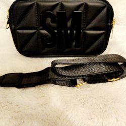 Black New Camera Bag Pick Up 