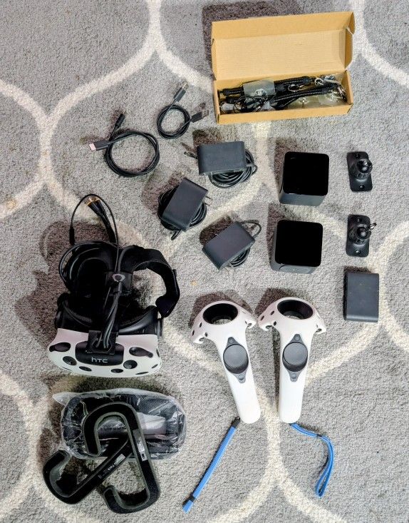 HTC Vive VR System (Full + Accessories)