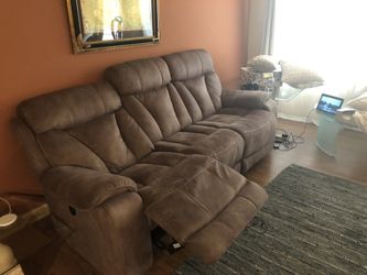 Havertys Braxton Sofa for Sale in Murfreesboro TN OfferUp