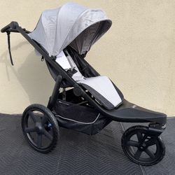 Jogger/ Jeep Powerglyde Pro Jogging Stroller/ Jeep/ stroller/ Travel/ exercise/ baby