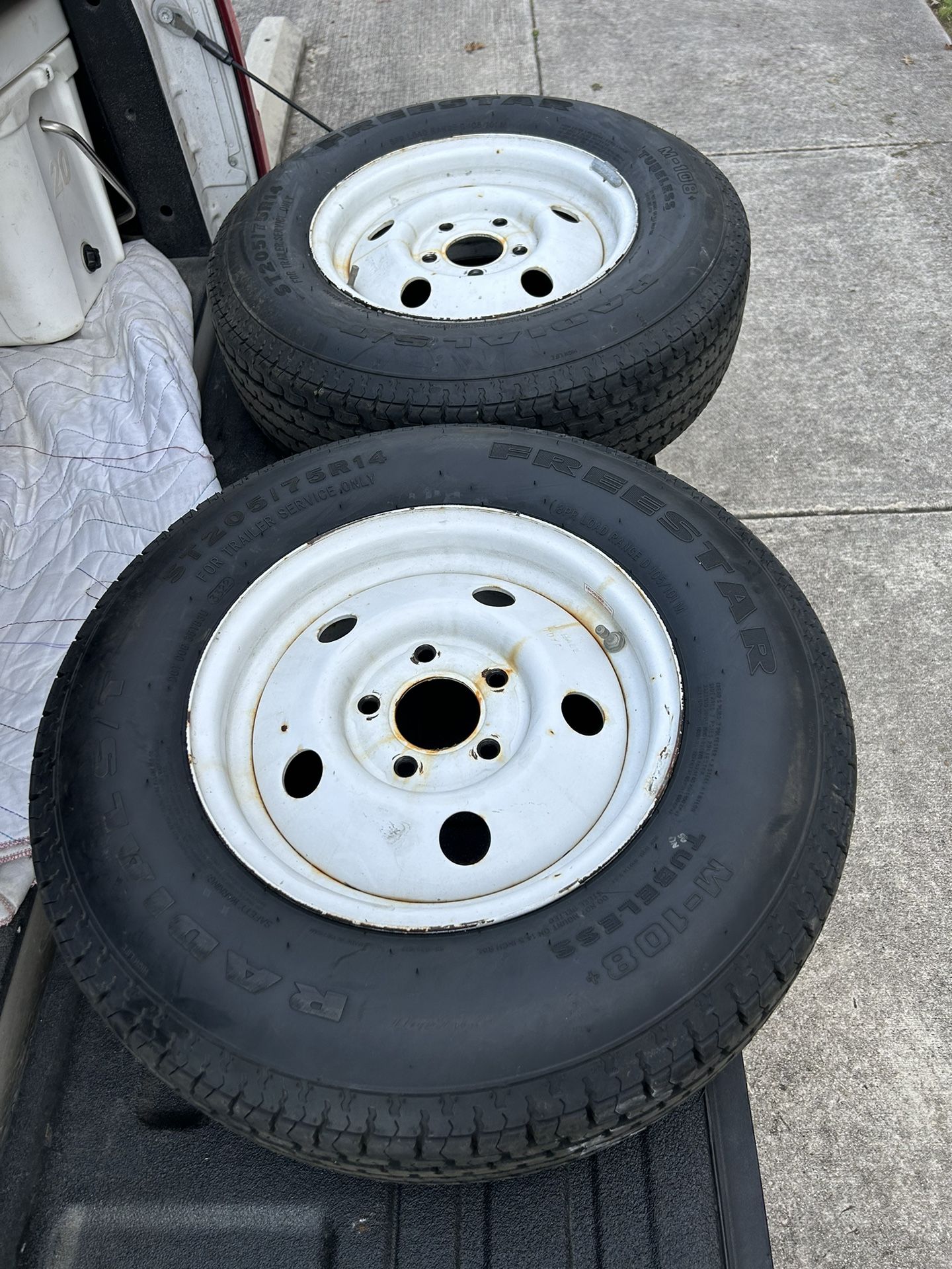 5 Lug Trailer Rims/w New Tires for Sale in La Vernia, TX OfferUp