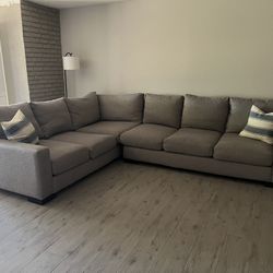 Beautiful Pottery Barn Sectional Couch 