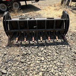 NEW 78” Hydraulic Skid Steer Or Tractor Grapples