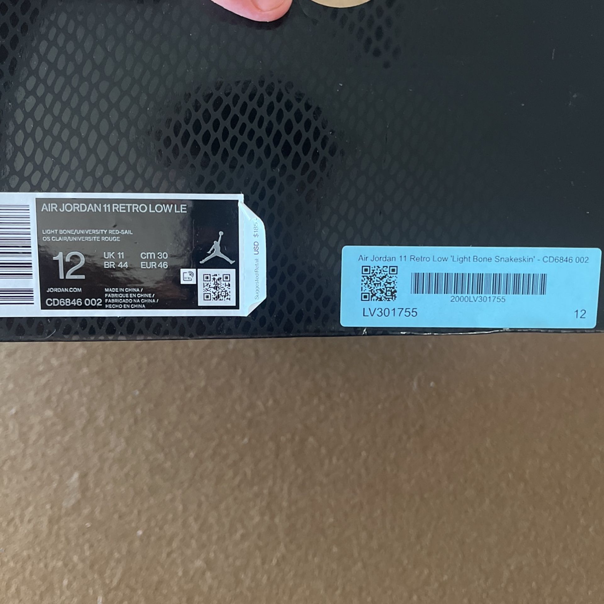 Jordan 11 Low “snake Light Bone”