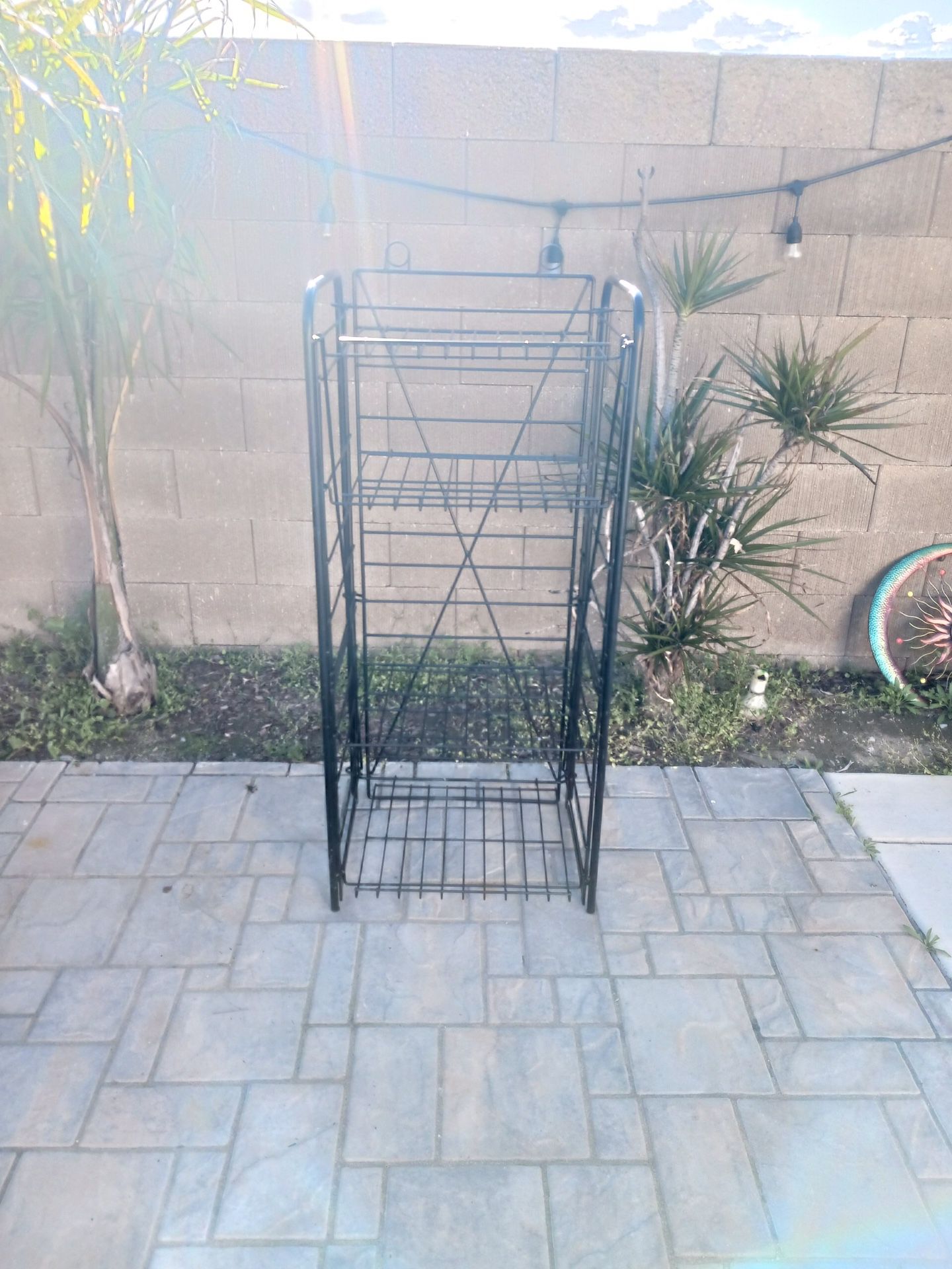 Only $50.00           Or Best Offer  item,  metal wire rack with 4 shelves  Rack is foldable for easy transport  Rack great for organizing kitchen,  g