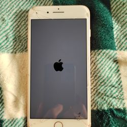 Iphone 8/ Plug In Earphones