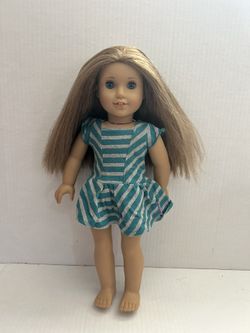 American Girl Doll Of The Year McKenna 