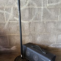 Microphone Stand And Speaker 
