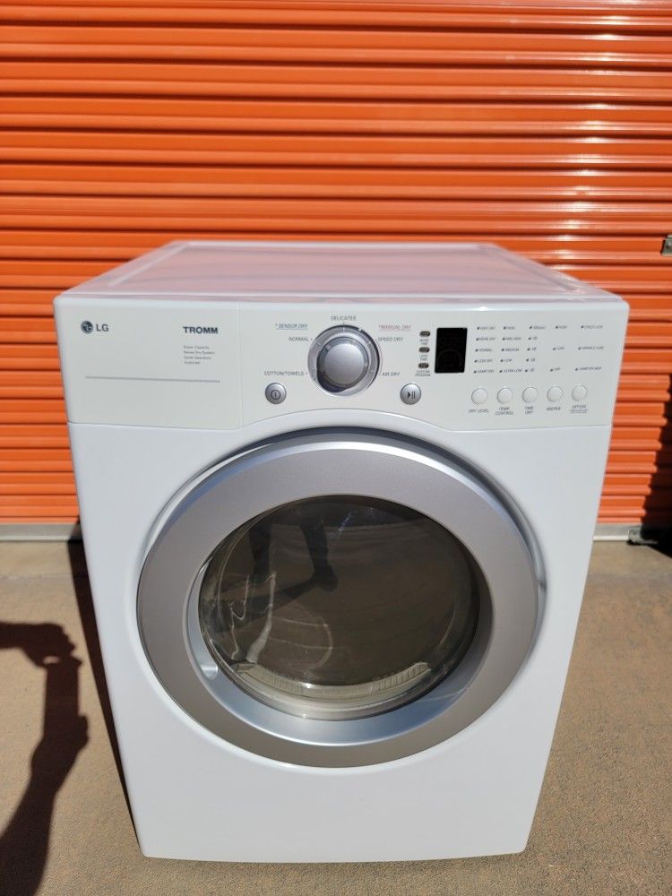 Extra Large Capacity!!! Top Of The Line!!! LG, Electric (220 Volts) Dryer!!! Options Galore!!! Must See To Appreciate!!!