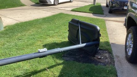 Basketball hoop