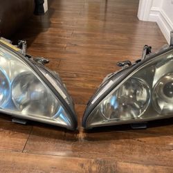 2004-2009 Lexus Rx330 Rx350 Rx400H oem hid headlights xenon  $250 each
