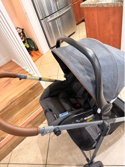 Baby car seat and stroller