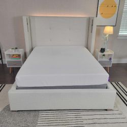 Purple Flex Mattress - Like New ! 