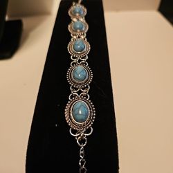 New Silver Turquoise  bracelet